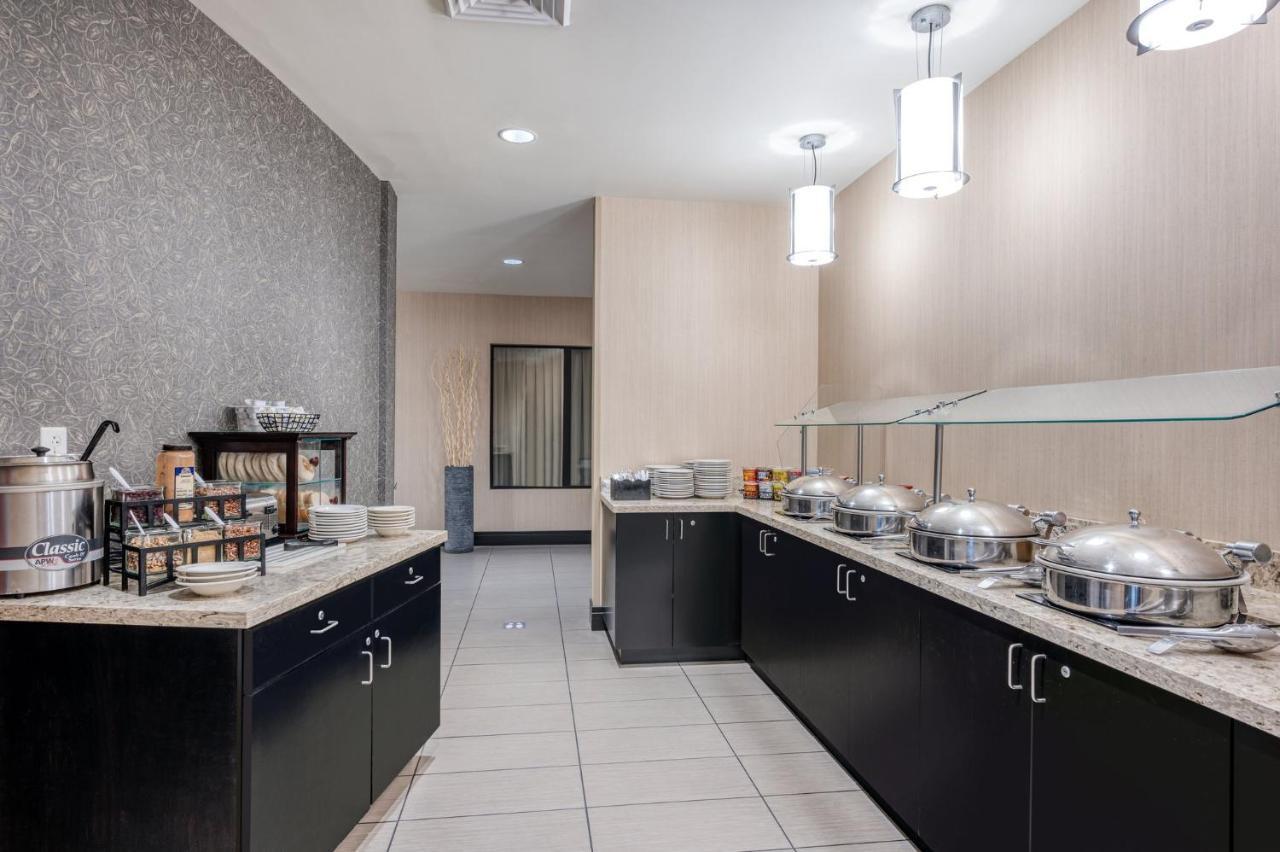 Holiday Inn - Terre Haute By Ihg Εξωτερικό φωτογραφία