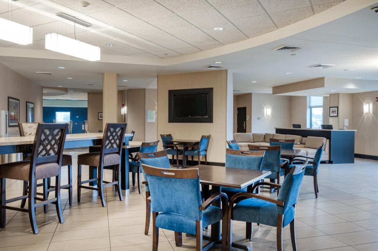 Holiday Inn - Terre Haute By Ihg Εξωτερικό φωτογραφία