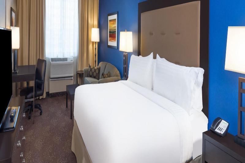 Holiday Inn - Terre Haute By Ihg Εξωτερικό φωτογραφία