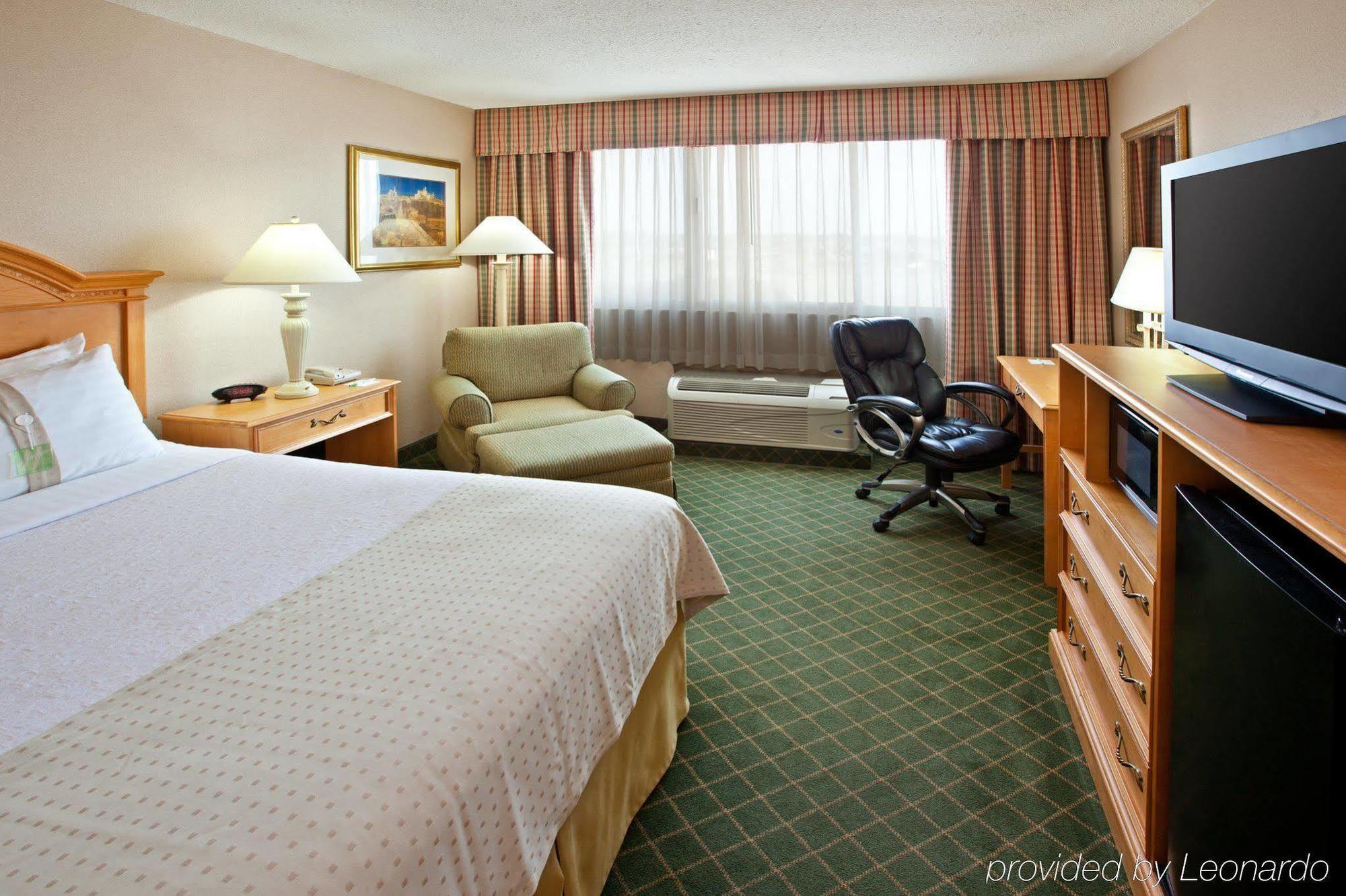 Holiday Inn - Terre Haute By Ihg Εξωτερικό φωτογραφία